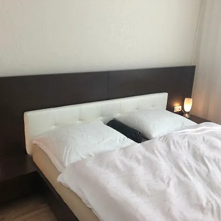 - Apartmanovy Dom Plesnivec *